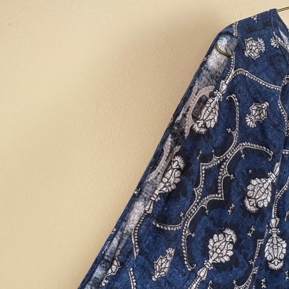 NWT Chico's Blue Elaborate Medallion Cold Shoulder Long Sleeve Beaded Detail - Picture 2 of 9